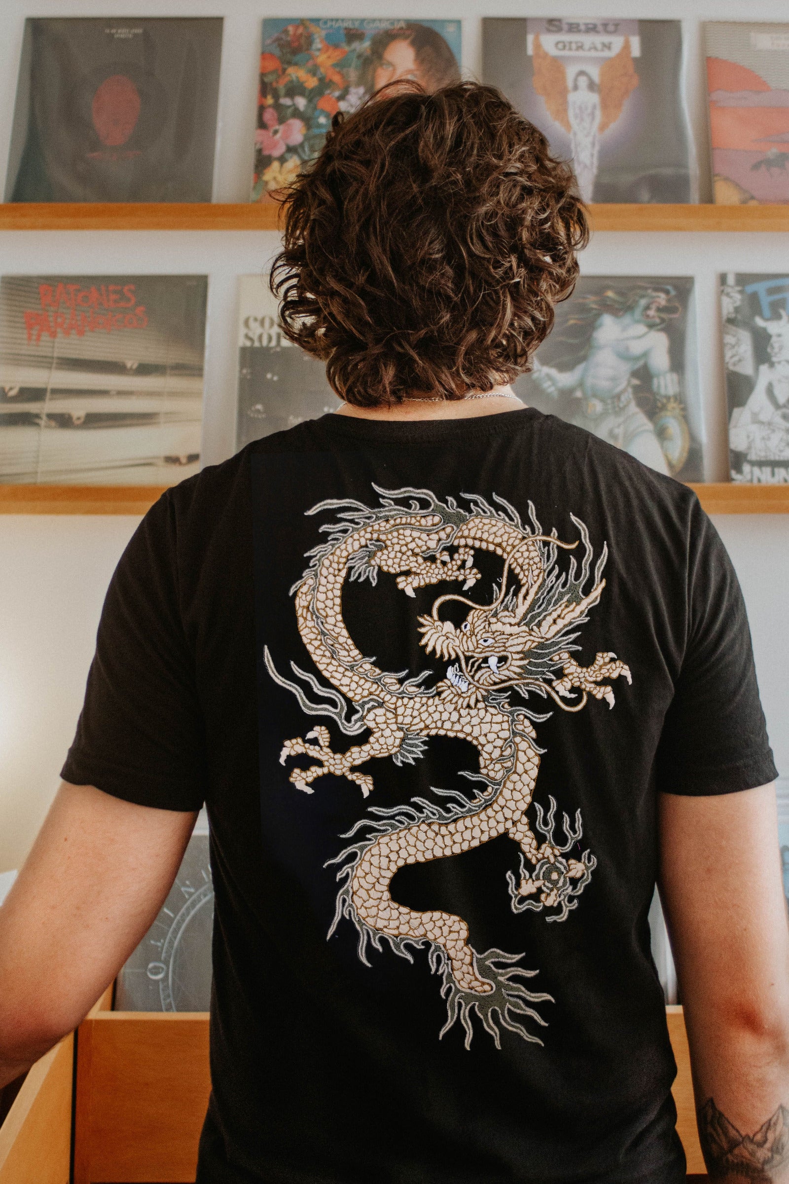 Japanese Dragon Embroidered Artwork Half Sleeve Black T-shirt For Men Thefinespun