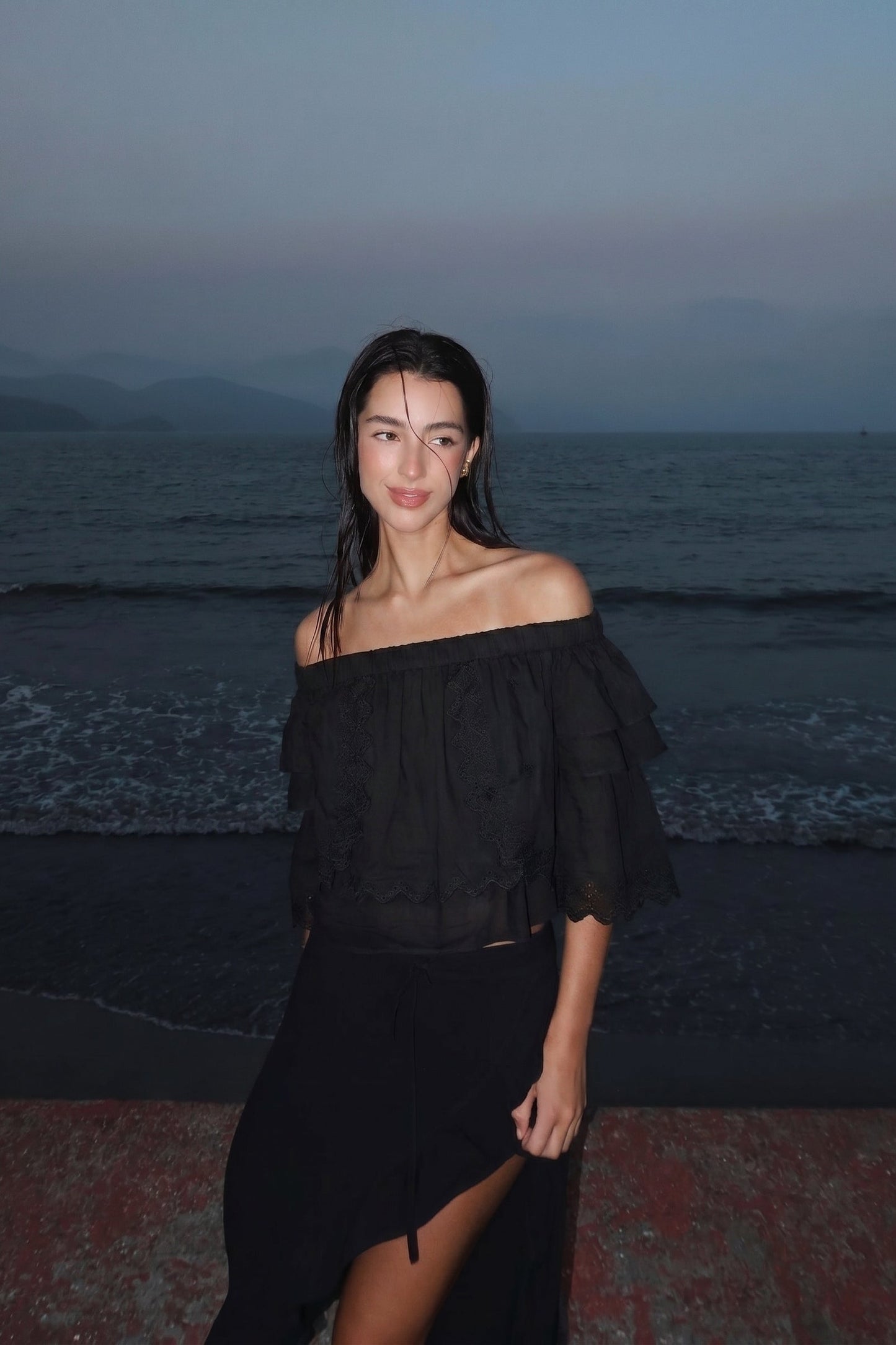 Sarah Off-Shoulder Top